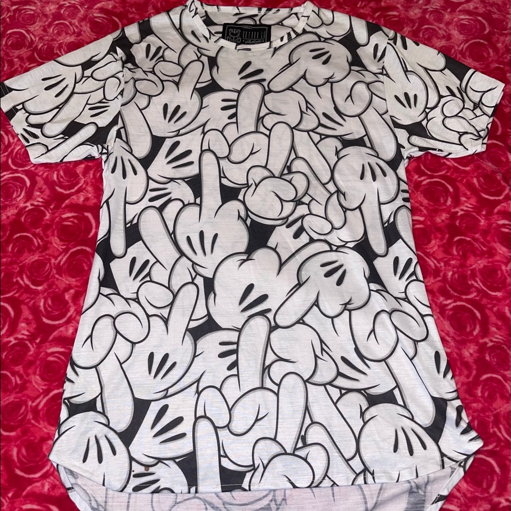 Small Mickey Mouse hands tee